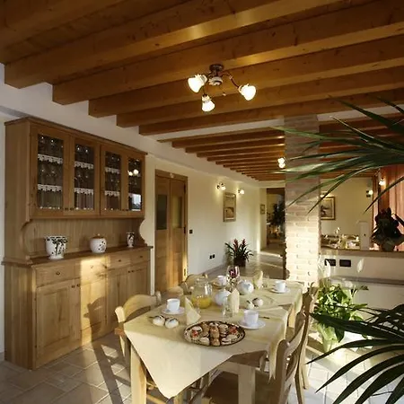 Le Favole Casa rural Sacile