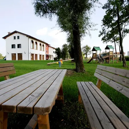 Casa di campagna Le Favole *