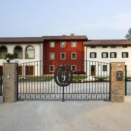 Casa di campagna Le Favole Sacile